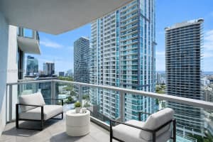 1060 Brickell Ave 2013 Miami, FL 33131 - MLS#A11952627