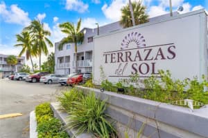 2690 W 76th St 104, Hialeah