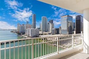 701 Brickell Key Blvd 2103 Miami, FL 33131 - MLS#A11952637