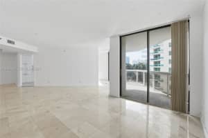 20185 Country Club Drive, Aventura, FL 33180 - MLS#A11952647