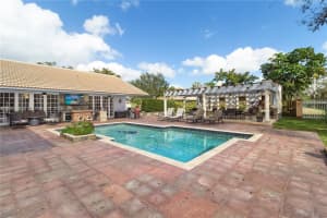 9290 Nw 14th Ct Coral Springs, FL 33071 - MLS#A11952663