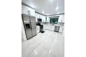 7590 Johnson St Hollywood, FL 33024 - MLS#A11952691