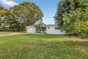1917 N Swinton Ave Delray Beach, FL 33444 - MLS#A11952697