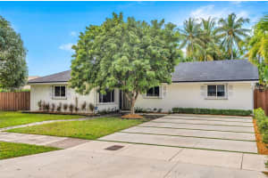 15930 Sw 90th Ave Palmetto Bay, FL 33157 - MLS#A11952698