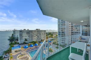 7601 E Treasure Dr 1120 North Bay Village, FL 33141 - MLS#A11952712