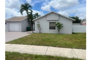 5827 Nw 197th Ter Hialeah, FL 33015 - MLS#A11952715