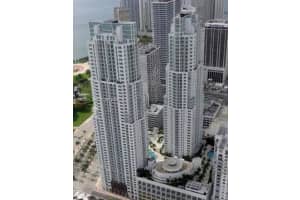 253 Ne 2nd St 4807 Miami, FL 33132 - MLS#A11952801