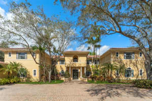 6025 Sw 108th St, Pinecrest