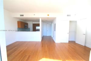 Avenue on Brickell, 1050 Brickell Ave APT 1812, Miami, FL 33131, - MLS#A11952891