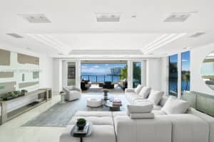 3535 Hiawatha Ave 403, Miami