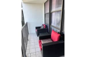 800 Parkview Dr 823 Hallandale Beach, FL 33009 - MLS#A11952901