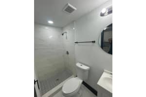 2974 Nw 97th St, Miami