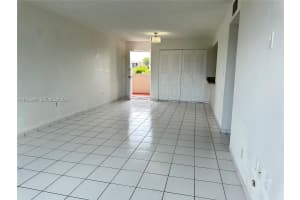 802 Nw 87th Ave 315 Miami, FL 33172 - MLS#A11952910