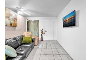 13500 Ne 3rd Ct 121 North Miami, FL 33161 - MLS#A11952914