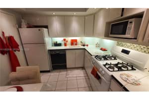 2030 S Ocean Dr 401 Hallandale Beach, FL 33009 - MLS#A11952935