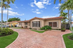 2232 Sw 98th Pl Miami, FL 33165 - MLS#A11952953