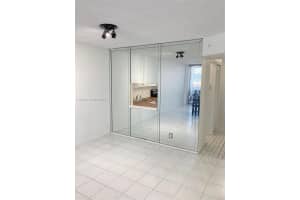 3703 Ne 166th St 905 North Miami Beach, FL 33160 - MLS#A11952983