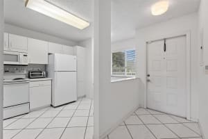 9525 Weldon Cir H205 Tamarac, FL 33321 - MLS#A11953009