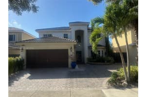 9008 Sw 211th Ln, Cutler Bay