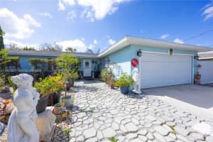 1526 Ne 4th Terrace Cape Coral, FL 33909 - MLS#A11953027