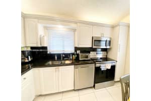 8089 Sweetbriar Way Boca Raton, FL 33496 - MLS#A11953028