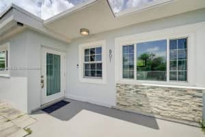 801 E 16th Pl Hialeah, FL 33010 - MLS#A11953035