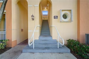 10242 Nw 7th St 209 Miami, FL 33172 - MLS#A11953054