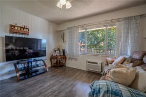 251 Sw 134th Way 302m Pembroke Pines, FL 33027 - MLS#A11953075