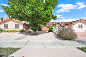 14837 Sw 60th St Miami, FL 33193 - MLS#A11953076