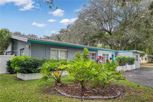 5712 Monroe St Hollywood, FL 33023 - MLS#A11953091