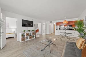 1200 Brickell Bay Dr 2414 Miami, FL 33131 - MLS#A11953174