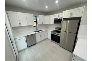 607 Sw 10th St Fort Lauderdale, FL 33315 - MLS#A11953195