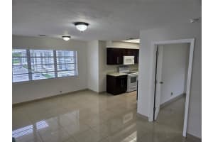 724 Ne 6th St 9 Hallandale Beach, FL 33009 - MLS#A11953198