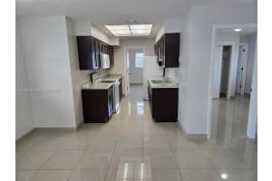 724 Ne 6th St 9 Hallandale Beach, FL 33009 - MLS#A11953198