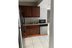 4848 Nw 24th Ct 306 Lauderdale Lakes, FL 33313 - MLS#A11953202