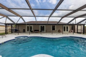 672 Sw Stillman Ave, Port Saint Lucie