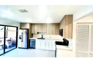 6637 Nw 178th Ter Hialeah, FL 33015 - MLS#A11953206