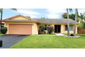 6991 Nw 20th Ct Margate, FL 33063 - MLS#A11953211