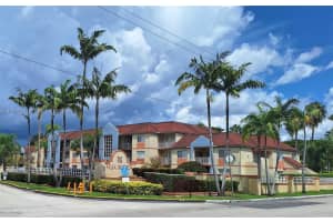 18810 Nw 57th Ave 104 Hialeah, FL 33015 - MLS#A11953237