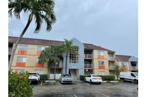 18810 Nw 57th Ave 104 Hialeah, FL 33015 - MLS#A11953237