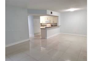 18810 Nw 57th Ave 104 Hialeah, FL 33015 - MLS#A11953237