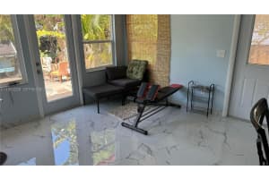 1633 Mckinley St Back Unit Hollywood, FL 33020 - MLS#A11953250