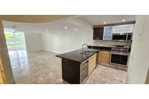 3745 Ne 171st St 32 North Miami Beach, FL 33160 - MLS#A11953253