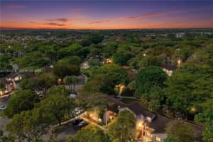 13943 Sw 93rd Ln 13943, Miami