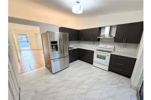 8265 Nw 186th St 906 Hialeah, FL 33015 - MLS#A11953324