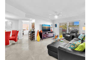 3601 Ne 170th St 301 North Miami Beach, FL 33160 - MLS#A11953342