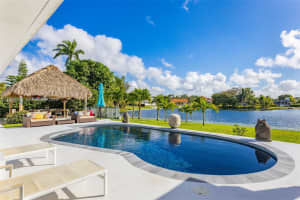 6830 Winged Foot Dr Hialeah, FL 33015 - MLS#A11953345