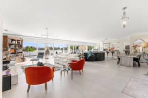 6830 Winged Foot Dr Hialeah, FL 33015 - MLS#A11953345