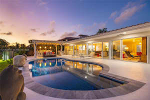 6830 Winged Foot Dr Hialeah, FL 33015 - MLS#A11953345