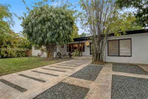 5760 Sw 56th St Miami, FL 33155 - MLS#A11953350